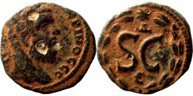 Macrinus, 217-218. Ae (bronze, 3.79 g, 19 mm). Laureate, draped and cuirassed bust of Macrinus to right. Rev. S C within wreath with star at top;
17m...