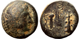 KINGS of MACEDON. Alexander III the Great, 336-323 BC. Head of Herakles to right, wearing lion skin headdress. Rev. ΑΛΕΞΑΝΔΡΟΥ Club, bow and quiver 
...