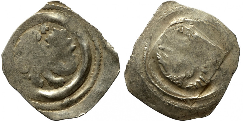 Austrian medieval siver coin
19mm 0,61g