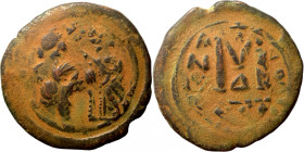 Byzantine coin
29mm 11,09g
Artificial sand patina