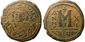 Byzantine coin
29mm 10,77g
Artificial sand patina