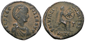 Aelia Flacilla AE14, Constantinopolis Aelia Flaccilla (379-386/8). Artificial sandpatina. Weight 5,35 gr - Diameter 22 mm