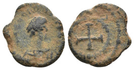 Arcadius. (383-408 AD). Æ Nummus. Antioch. Weight 0,74 gr - Diameter 11 mm