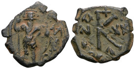 Constans II, Syracuse, Æ 20 Nummi, indiction year 7 = AD 648/9. . Artificial sandpatina.Weight 4,68 gr - Diameter 23 mm