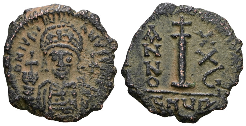 JUSTINIANUS I, AD 527-56. Decanummium AE.. Artificial sandpatina. Weight 3,59 gr...