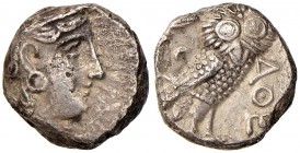 ATTICA Atene Tetradramma, imitazione orientale (IV secolo circa) Testa elmata di Atena a d. - R/ Civetta di fronte – cfr. S.Monaco 99 AG (g 16,91) Por...