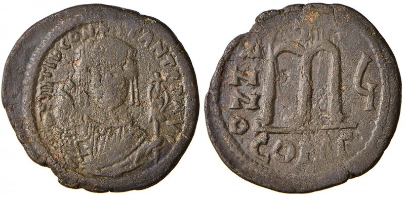 Tiberio II Costantino (578-582) Follis - Busto coronato di fronte - R/ Valore – ...