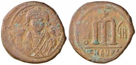 Tiberio II Costantino (578-582) Follis (Antiochia) Busto di fronte – R/ Lettera M – Sear 448 AE (g 12,56)
BB