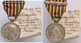 Vittorio Emanuele II (1849-1861) Medaglia per l’indipendenza e l’unità d’Italia – AG (g 18,89) Con nastrino e targhetta 1866. Con cartellino di vecchi...