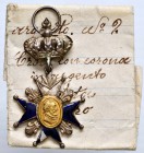 FRANCIA Onorificenza – (g 3,80 – 22 x 34 mm) Il ritratto al centro, probabilmente in oro, è staccato. Con cartellino di vecchia raccolta
SPL