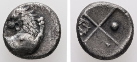 Thrace, Chersonesos. AR, Hemidrachm. 2.06 g. - 13.10 mm. Circa 386-338 BC.
Obv.: Forepart of a lion right, head turned back to left.
Rev.: Quadriparti...