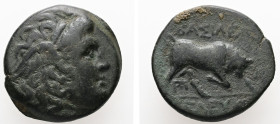 Seleukid Kingdom. Seleukos I Nikator, 312-281 BC. AE. 5.41 g. - 19.10 mm. Sardes.
Obv.: Winged head of Medusa right.
Rev.: Bull butting right. BAΣIΛEΩ...