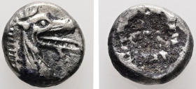 Caria, Kindya. AR, Tetrobol. 1.80 g. - 11.17 mm. Circa 510-480 BC.
Obv.: Head of ketos right.
Rev.: Geometric pattern within incuse square.
Ref.: SNG ...