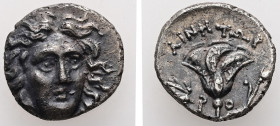 Caria, Rhodos. AR, Drachm. 2.58 g. - 15.20 mm. Circa 205-188 BC. Ainetor, magistrate.
Obv.: Head of Helios facing slightly right.
Rev.: ΑΙΝΗΤΩΡ / P - ...