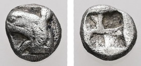 Ionia, Phokaia. AR, Trihemitartemorion. 0.29 g. - 6.00 mm. ca. 600-500 BC.
Obv.: Head of griffin left.
Rev.: Quadripartite incuse square.
Ref.: BMC 88...