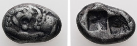 Kings of Lydia. Sardes. Kroisos, AR, Siglos or Half Stater. 5.25 g. - 16.93 mm. Circa 564/53-550/39 BC.
Obv.: Confronted foreparts of bull right and l...