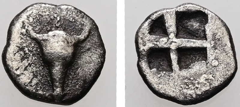 Troas, Lamponeia. AR, Hemiobol. 0.43 g. - 8.53 mm. Circa 450-400 BC.
Obv.: Facin...