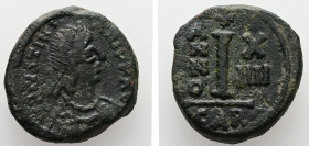 Justinian I. AD. 527-565. AE, Decanummium. 6.97 g. - 19.73 mm. Carthage mint. Dated RY 14 (AD. 540/1).
Obv.: D N IVSTINI-ANVS PP AVG. Diademed, draped...