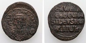 Constantine VII Porphyrogenitus and Romanus I, AD 913-959. AE, Follis. 5.47 g. 26.69 mm. Constantinople.
Obv: + RωMAҺ ЬASILЄVS RωM. Crowned, bearded, ...