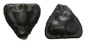 AE Cast Onkia. Sicily, Selinus (c. 450–440 BC)
Obv: Cantharus; above, pellet.
Rev: Selinon leaf.
Ref: CNS I, 10; HGC 2, 1237.
Weight: 3.15 g.
Diameter...