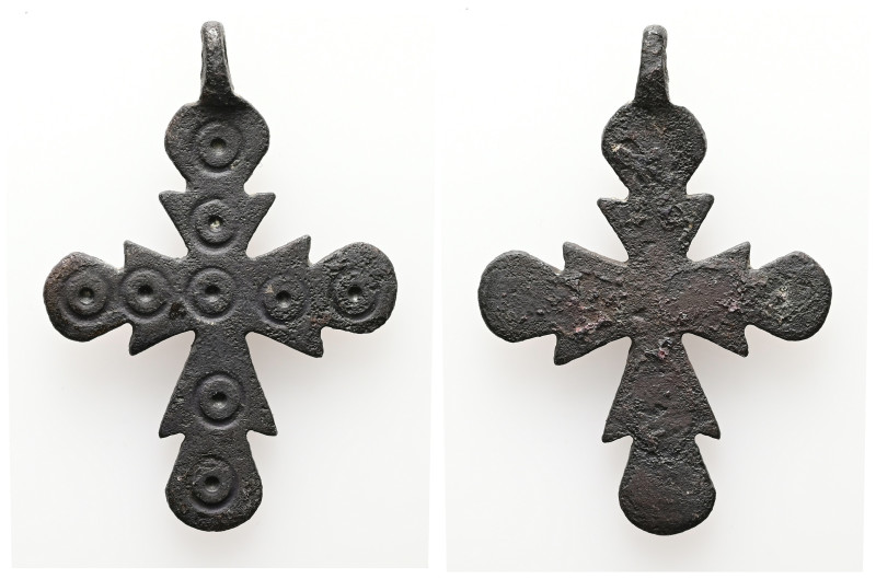 Pendant Cross. Middle Byzantine, 10thC-11thC.
Cross necklace; bronze; straight; ...