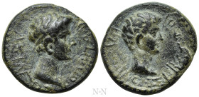 KINGS OF THRACE (Sapean). Rhoemetalkes I with Augustus (Circa 11 BC-12 AD). Ae. 

Obv: BAΣΙΛΕΩΣ POIMHTAΛΚΟV. 
Diademed head of Rhoemetalkes right....