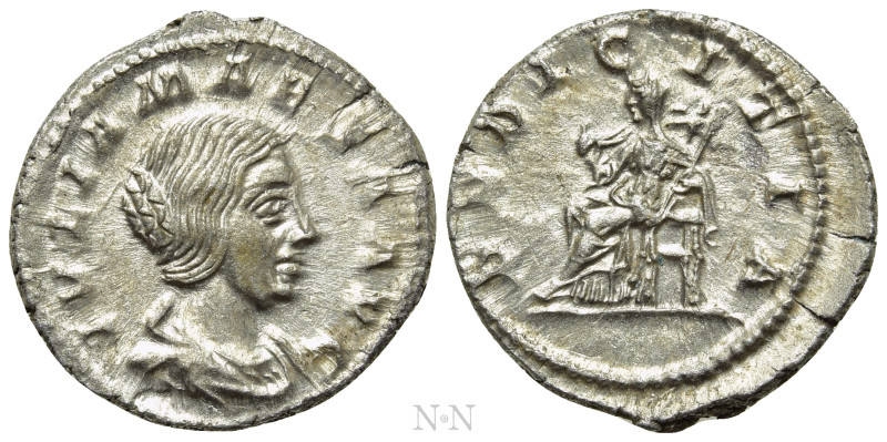 JULIA MAESA (Augusta, 218-224/5). Denarius. Rome. 

Obv: IVLIA MAESA AVG. 
Dr...