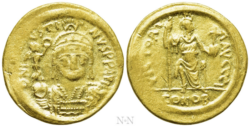 JUSTIN II (565-578). GOLD Solidus. Constantinople. 

Obv: D N IVSTINVS P P AVG...