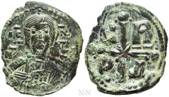 ROMANUS IV DIOGENES (1068-1071). Follis. Constantinople