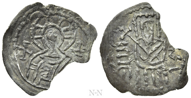 JOHN V PALAEOLOGUS (1379-1391). Basilikon. Uncertain mint. 

Obv: Nimbate bust...