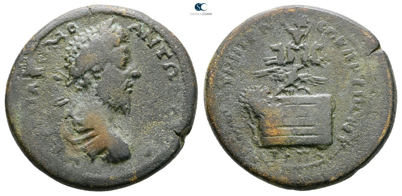 Pontos. Amaseia. Commodus AD 180-192. 
Bronze Æ

35 mm, 23,88 g



Nearly...