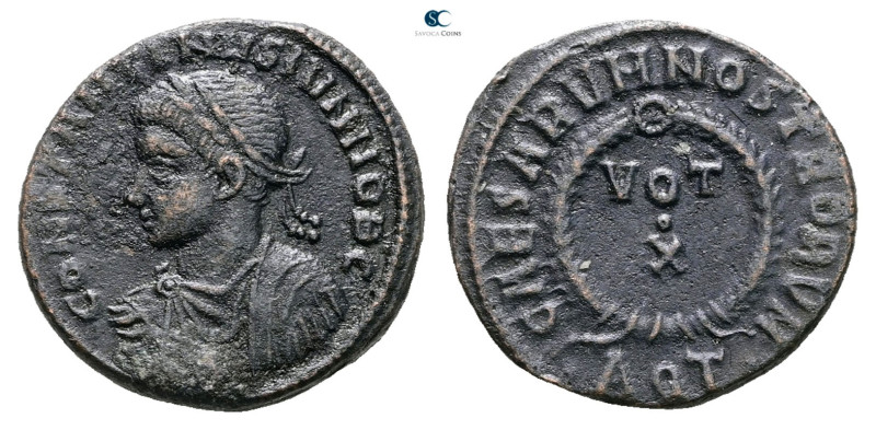 Constantine II, as Caesar AD 317-337. Aquileia
Follis Æ

18 mm, 3,37 g


...