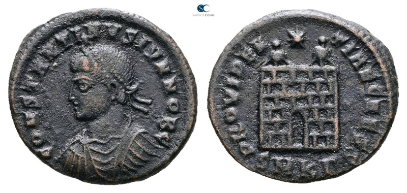 Constantine II, as Caesar AD 317-337. Cyzicus
Follis Æ

20 mm, 3,27 g



...