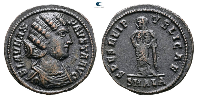 Fausta AD 324-326. Alexandria
Follis Æ

20 mm, 3,43 g



Very Fine