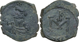 Constans II (641-668). AE Follis. Syracuse mint, 650-651. Obv. Facing bust, with long beard, wearing crown and chlamys, holding globus cruciger. Rev. ...