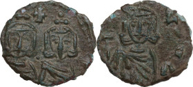 Constantine V Copronymus with Leo IV (751-775). AE Follis, Syracuse mint. Obv. Crowned busts of Constantine and Leo facing, wearing chlamys. Rev. Crow...