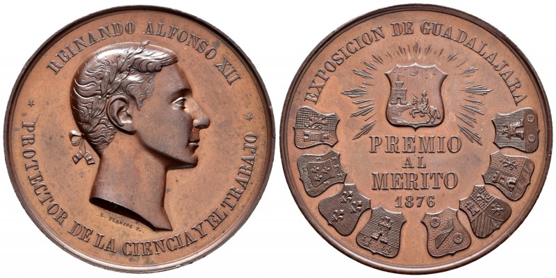 Alfonso XII. Medalla. 1876. (Avm-467). Ae. 62,13 g. Exposición de Guadalajara. P...