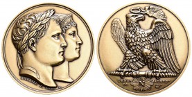Francia. Napoleón I. Medalla. 1807. Ae. 49,77 g. Boda de Napoléon con María Luisa. 41mm. Reacuñación del siglo XX. Firmada: Andrieu-Denon. SC. Est...6...