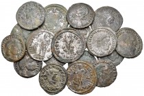 Lote de 18 pequeños bronces del Imperio Romano, diferentes emperadores. A EXAMINAR. BC+/MBC-. Est...60,00.