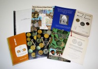 Lote de 15 libros heterogéneos sobre numismática. A EXAMINAR. MBC-/EBC. Est. 50,00. 
1,00