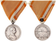 Austria Bravery Silver Medal "Der Tapferkeit" II Class Type IV 1914 - 1916 Barac# 86, WM 33 mm.; Franz Joseph I (1849-1916); with original ribbon; ori...