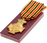 Belgium Military Decoration Medal II Class for Long Service 1919 - 1934 Barac# 57, vgAE 51x34mm; With original ribbon; in original box; original name:...