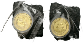Volksrepublik / People's Republic
 50 Yuan 2000. 27.0 mm. Gold 0.999. 1/2 oz. Panda Bullion, in original Blister/ in original sealed plastic sleeve. ...