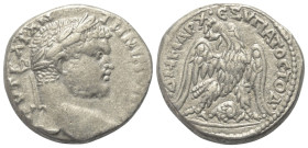 Koile-Syrien. Damaskus. Caracalla (198 - 217 n. Chr.).

 Tetradrachme (Billon). 215 - 217 n. Chr.
Vs: Büste des Caracalla mit Lorbeerkranz rechts....