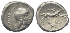 L. Calpurnius Piso Frugi.

 Denar (Silber). 90 v. Chr. Rom.
Vs: Kopf des Apollo mit Lorbeerkranz rechts. Dahinter und vorne Beizeichen.
Rs: L PISO...