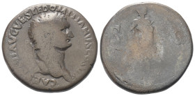 Domitianus (81 - 96 n. Chr.).

 Sesterz (Bronze). 80 - 81 n. Chr. (Domitian als Caesar). Thrakien (?).
Vs: CAES DIVI AVG VESP F DOMITIANVS COS VII....