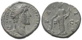 Antoninus Pius (138 - 161 n. Chr.).

 Dupondius (Messing). 140 - 144 n. Chr. Rom.
Vs: ANTONINVS AVG PIVS P P TR P COS III. Kopf mit Strahlenkrone r...