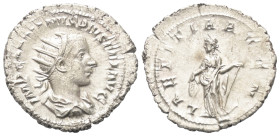 Gordianus III. (238 - 244 n. Chr.).

 Antoninian (Silber). 241 - 243 n. Chr. Rom.
Av: IMP GORDIANVS PIVS FEL AVG. Büste mit Strahlenkrone, Paludame...
