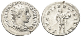 Gordianus III. (238 - 244 n. Chr.).

 Antoninian (Silber). 242 - 244 n. Chr. Antiochia.
Vs: IMP GORDIANVS PIVS FEL AVG. Büste mit Strahlenkrone, Pa...