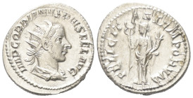 Gordianus III. (238 - 244 n. Chr.).

 Antoninian (Silber). 243 - 244 n. Chr. Rom.
Vs: IMP GORDIANVS PIVS FEL AVG. Büste mit Strahlenkrone, Paludame...